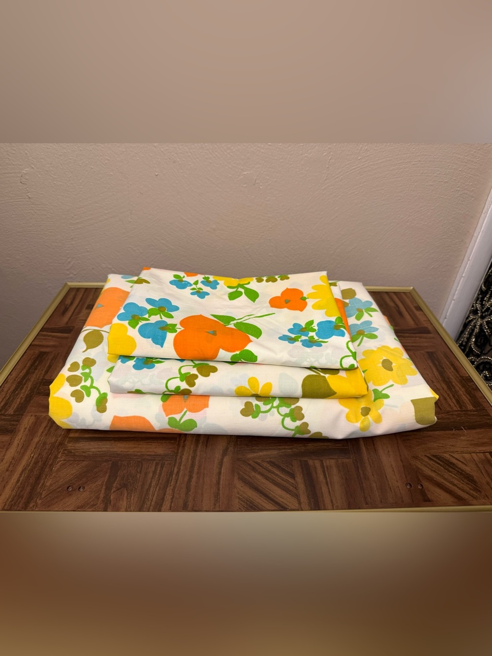 Vintage 1970’s JCPenney Fashion Manor Flower Power King Flat Sheet Pillow Cases